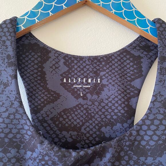 ALLFENIX Navy Longline High Neck Snake Print Sports Bra Size Large - Picture 4 of 8